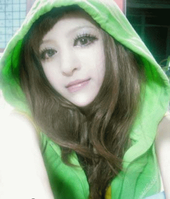 顯露個性的非主流美女閃圖